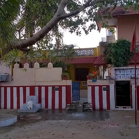 Shakti Family Guest House Mamallapuram Dış mekan fotoğraf
